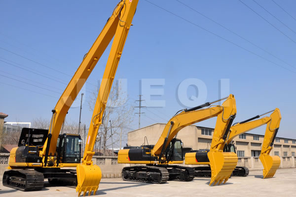 Extended Arm Excavator Bucket